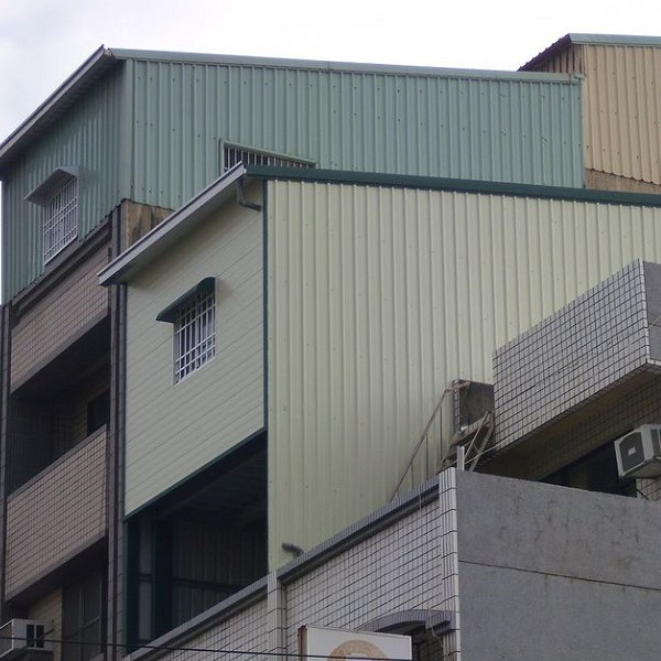 大里鐵厝翻新，外觀美化工程